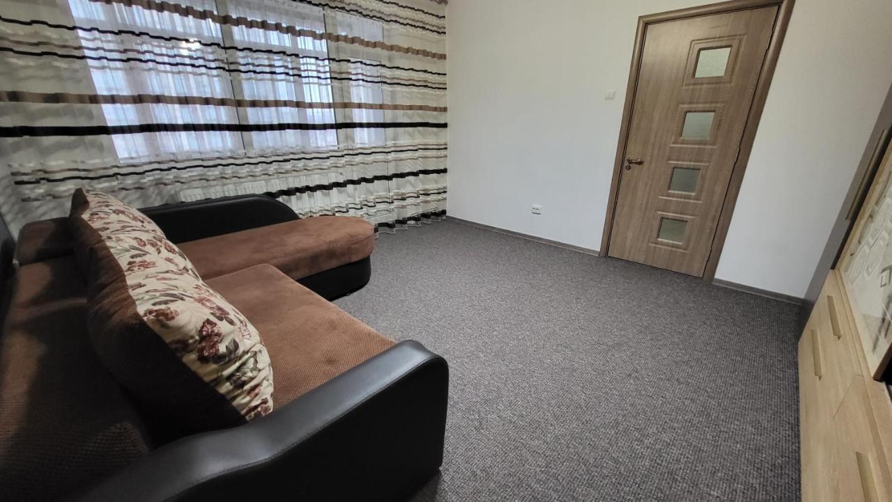 Apartament Navi 오네슈티 외부 사진