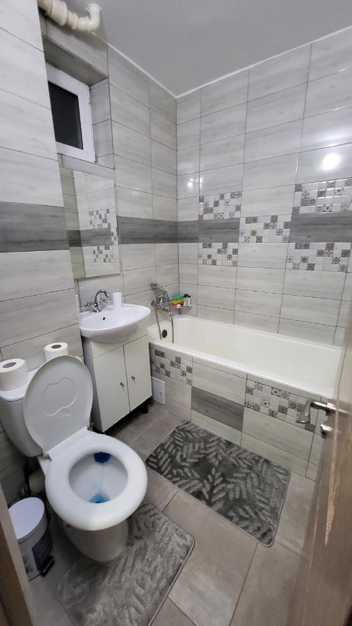 Apartament Navi 오네슈티 외부 사진